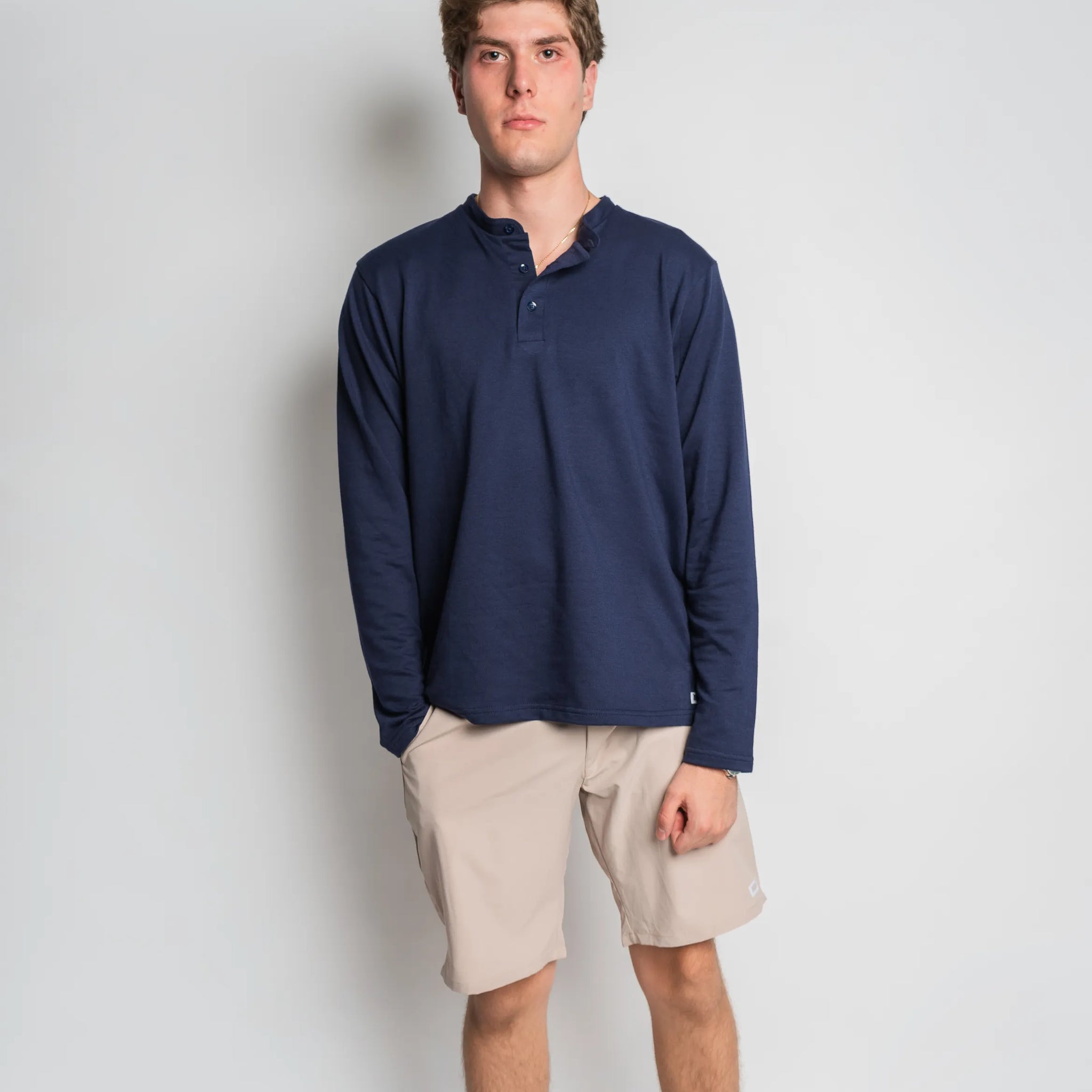 Henley Manga Larga