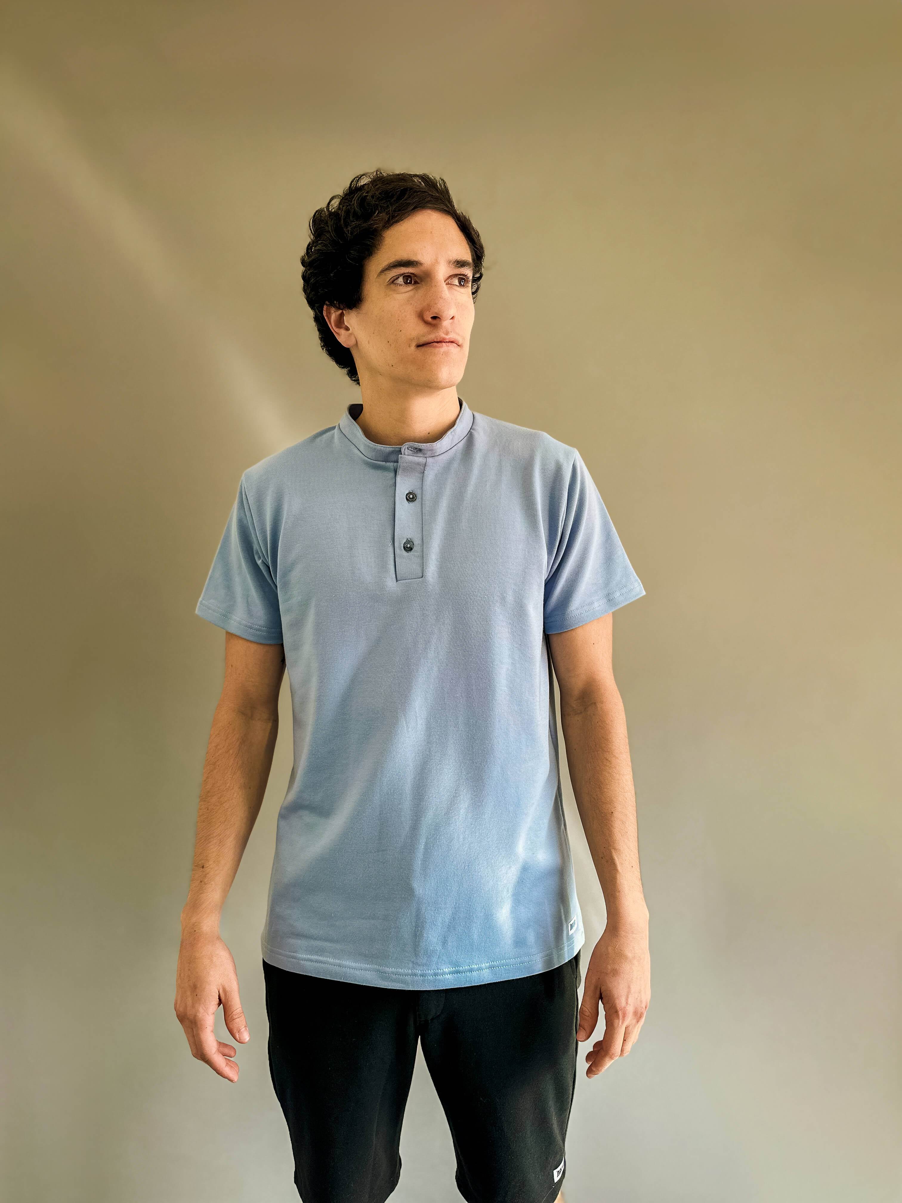 HENLEY MANGA CORTA