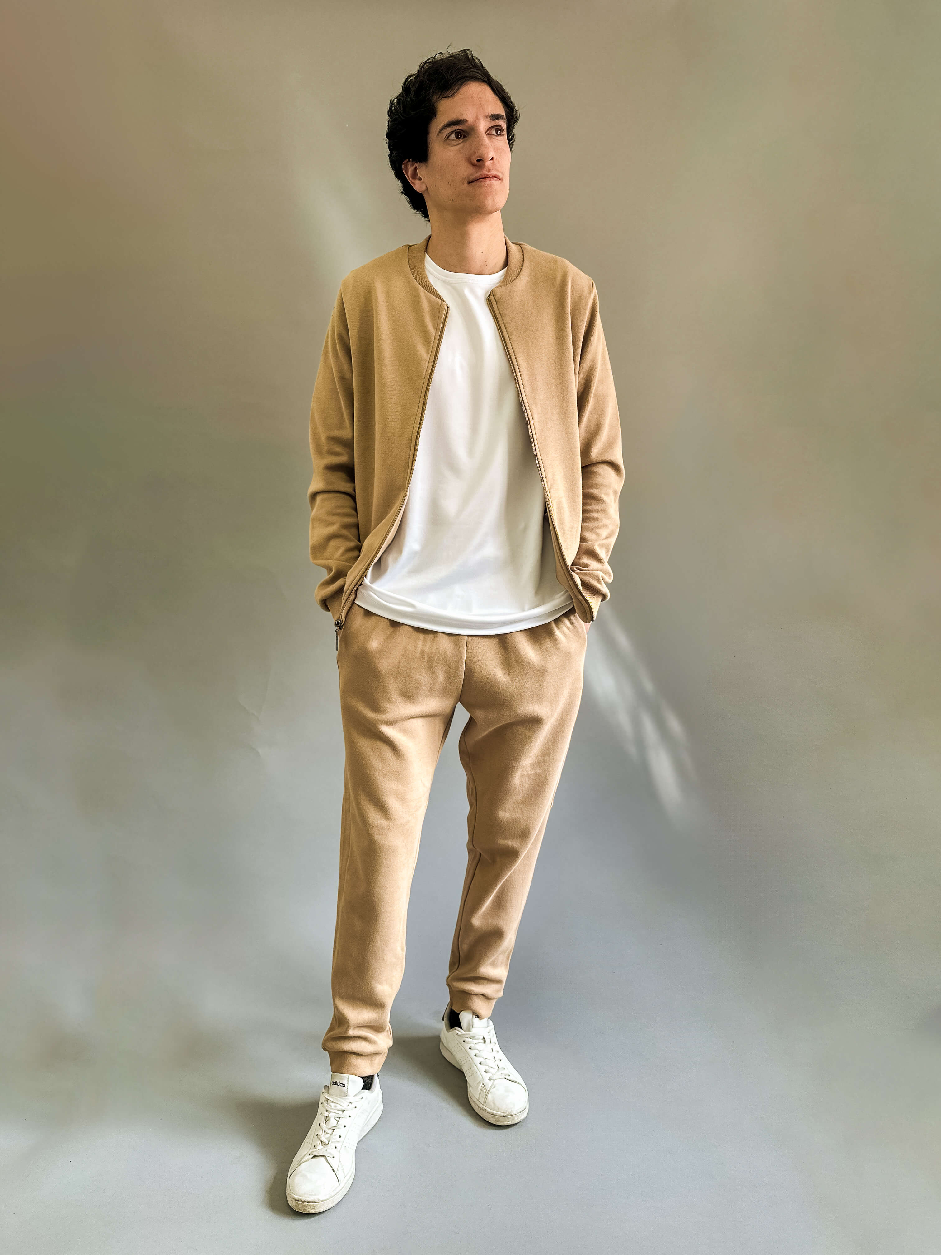 SUETER APOLLO