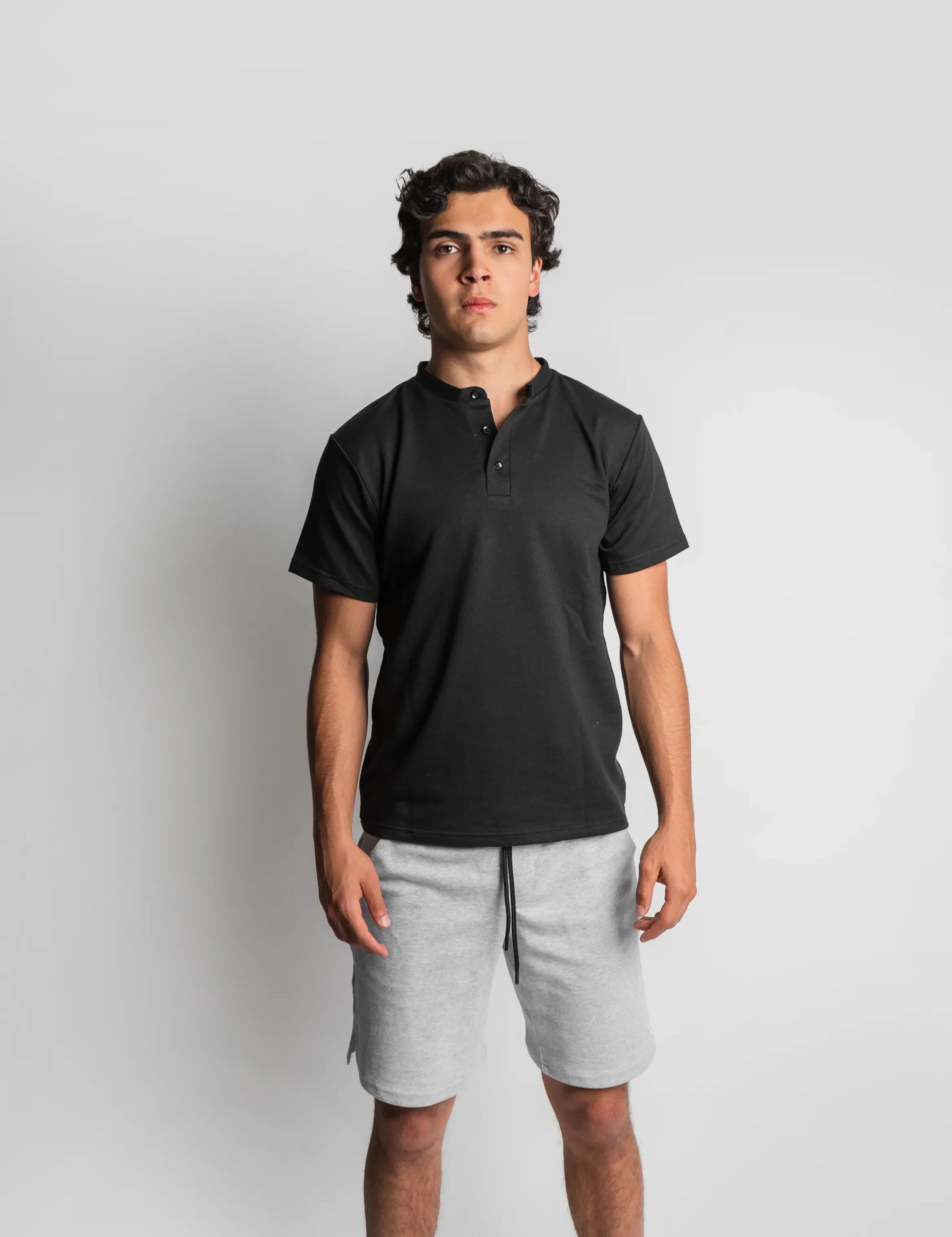 Negro1_642eacbf-f55f-4d83-8c75-0240da9b3bc6.webp