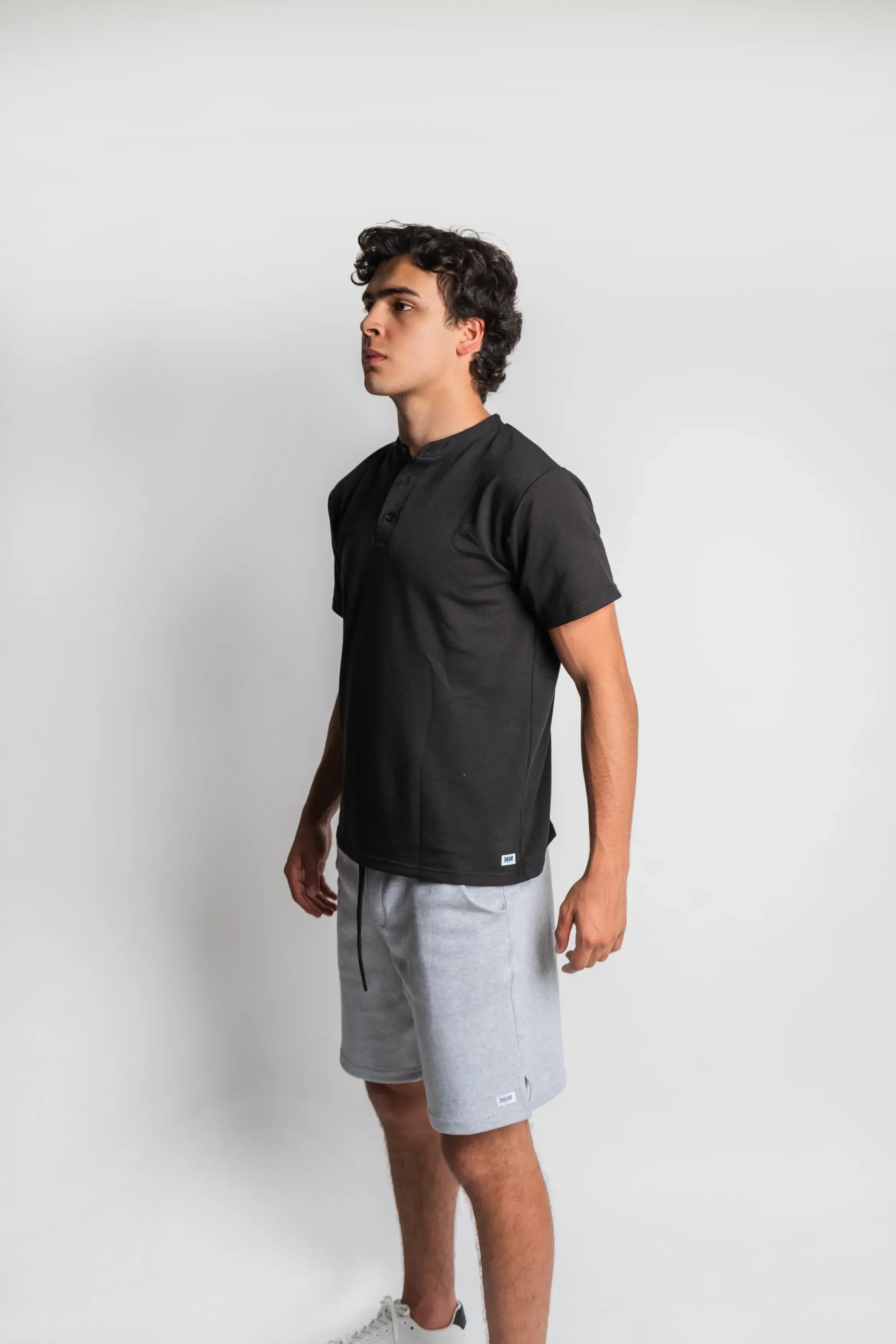 HENLEY MANGA CORTA